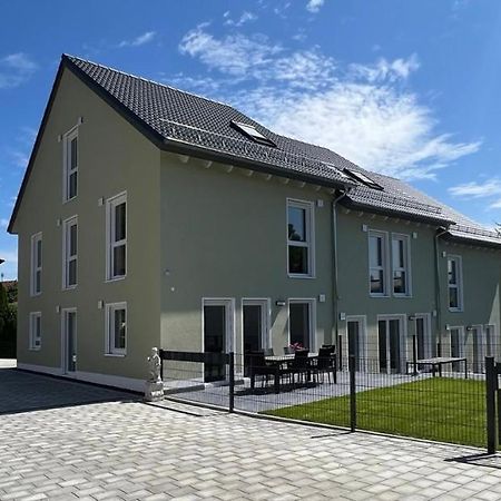 Ferienhaus Ferati Γκούνζμπουργκ Εξωτερικό φωτογραφία